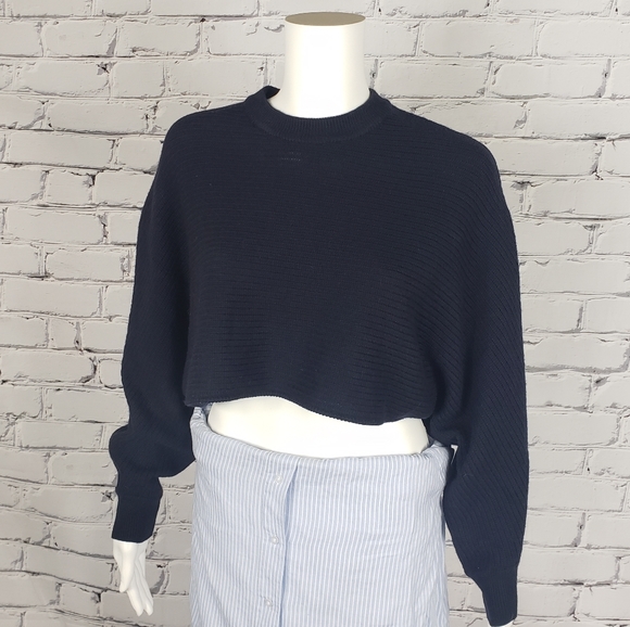 Aritzia Sweaters - Wilfred Free Navy Lolan Cropped Sweater